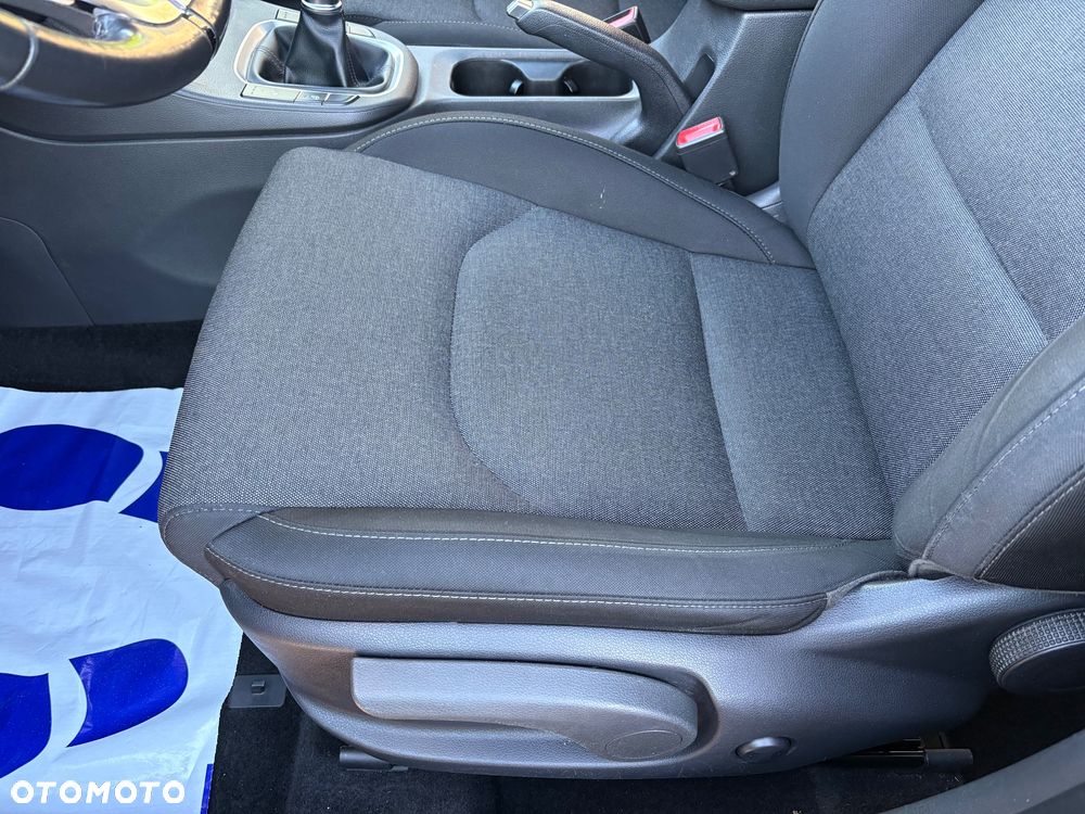 Hyundai i30 1.5 DPI Modern - 13