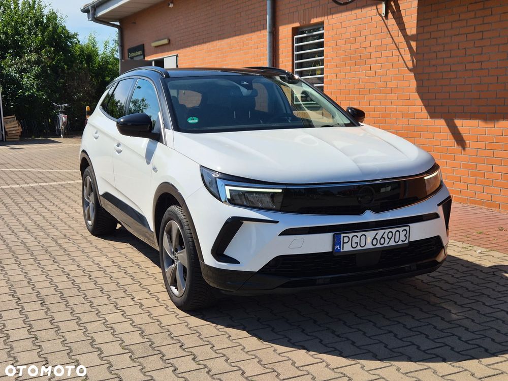 Opel Grandland 1.2 T GS Line S&S - 11