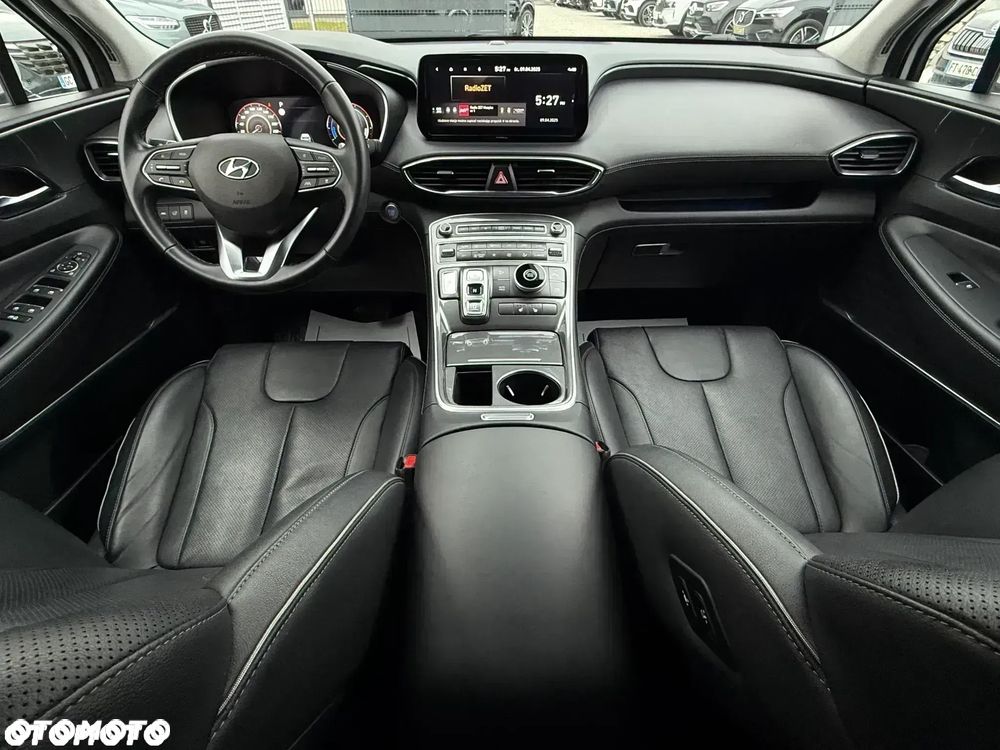 Hyundai Santa Fe 1.6 HEV 2WD SEVEN Signature - 32