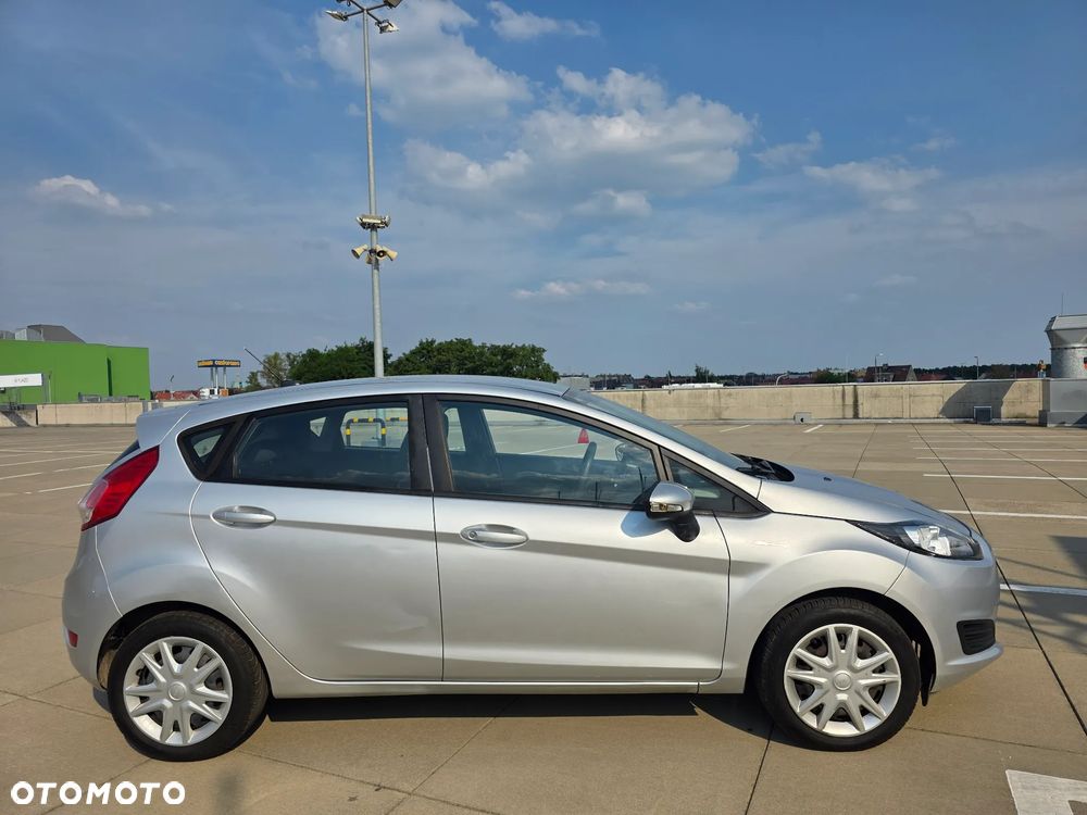 Ford Fiesta - 4