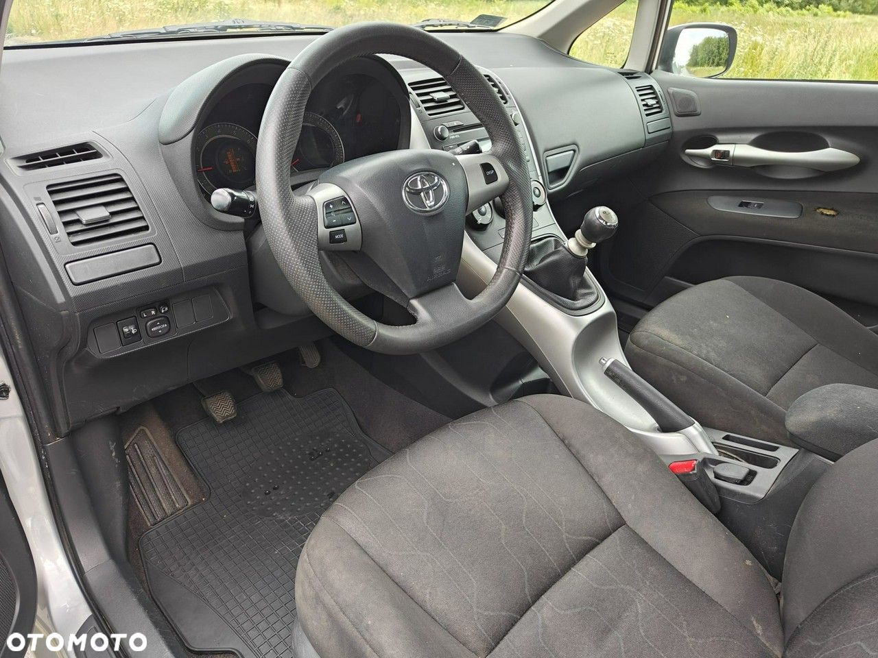 Toyota Auris - 9