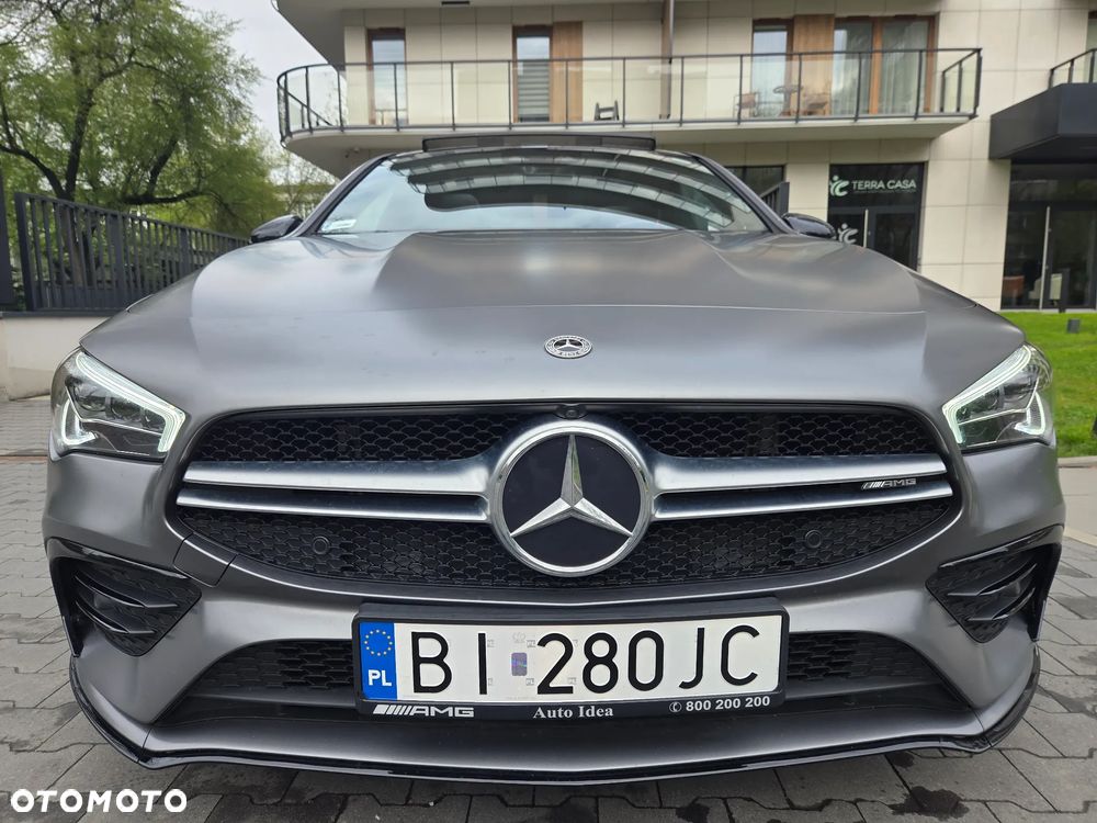 Mercedes-Benz CLA - 12