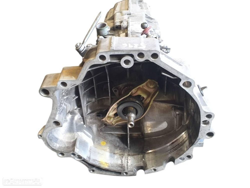 CAIXA DE VELOCIDADES AUDI A4 AVANT 8E - 1