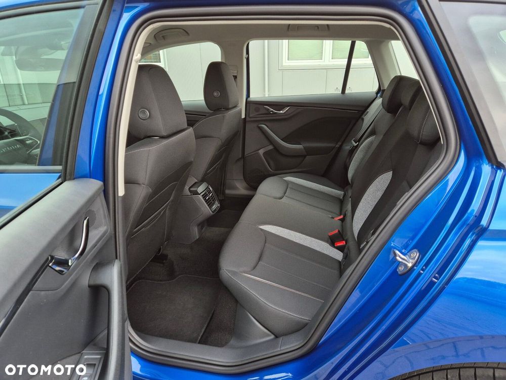 Skoda Kamiq 1.0 TSI Edition 130 DSG - 17