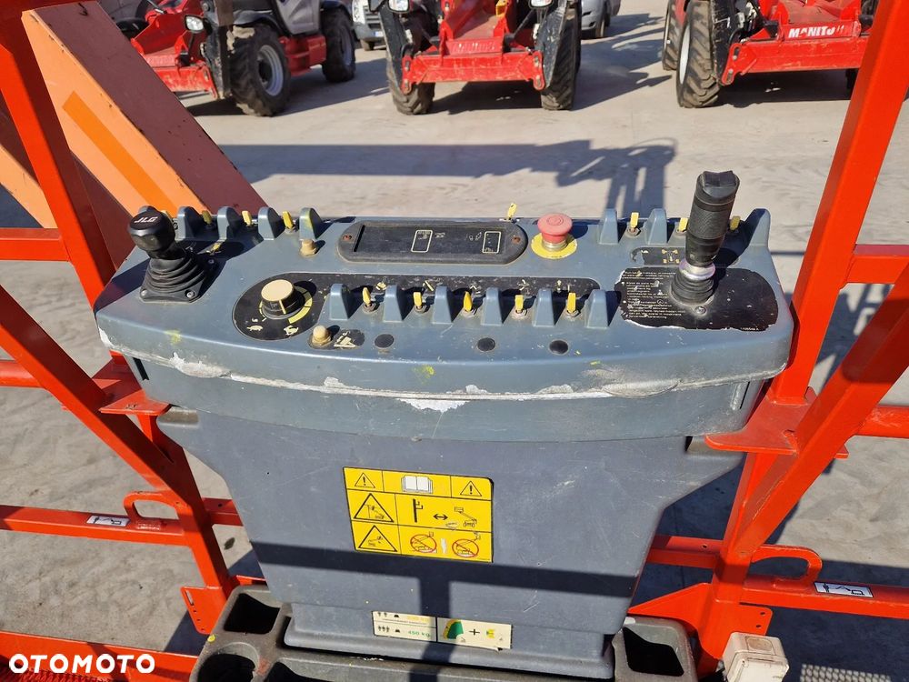 JLG 1250 AJP M486 - 11