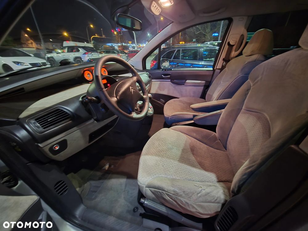 Citroën C8 2.0 HDi Exclusive - 11