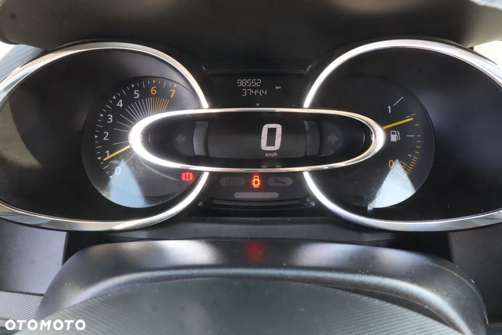 Renault Clio 1.2 16V Techno Feel - 14