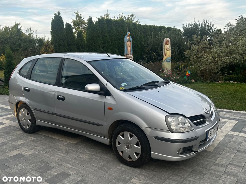 Nissan Almera Tino 2.2 DI - 3