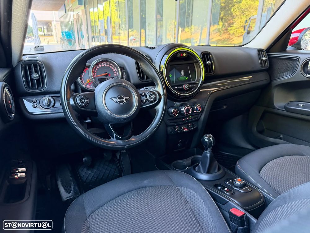 MINI Countryman One D - 10