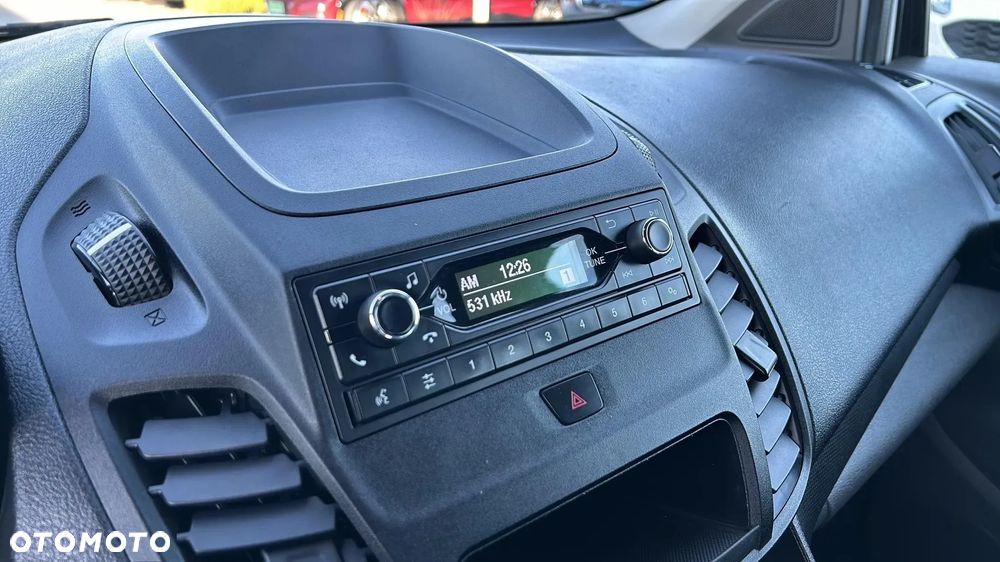 Ford Transit Connect - 13