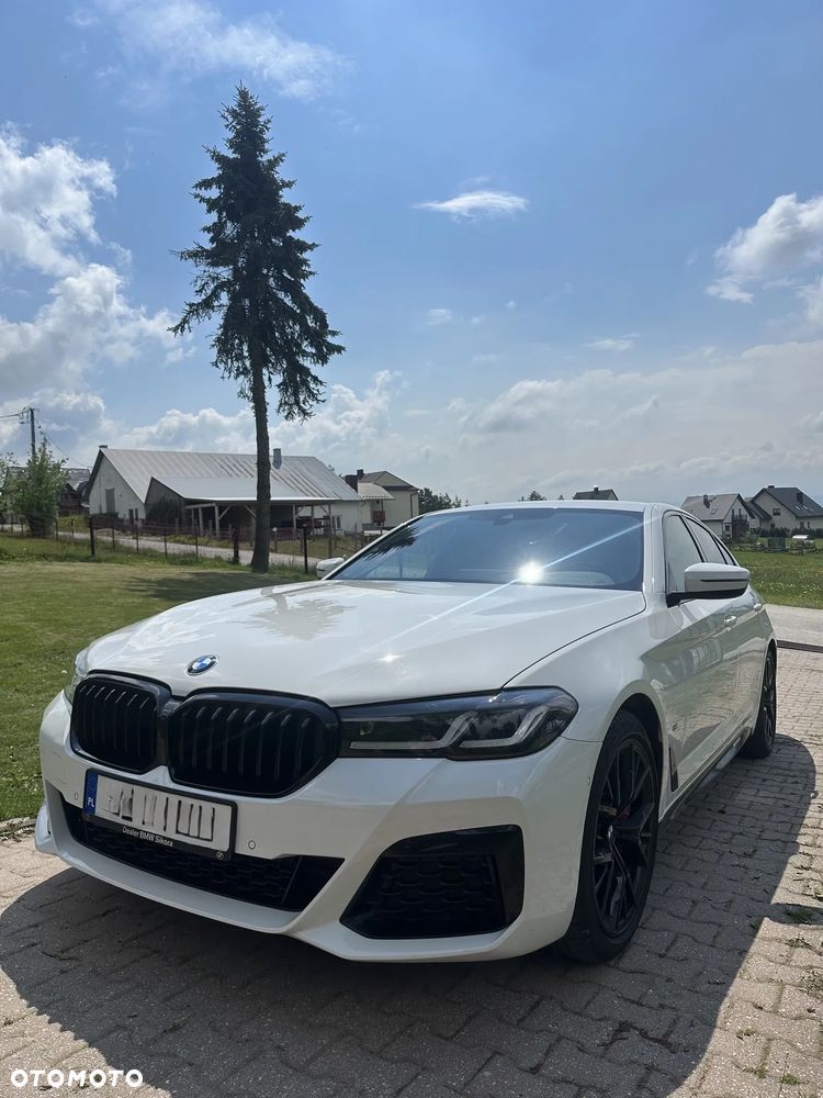 BMW Seria 5 520d xDrive mHEV M Sport sport - 2