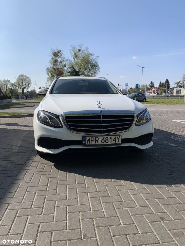 Mercedes-Benz Klasa E 220 d Avantgarde - 2