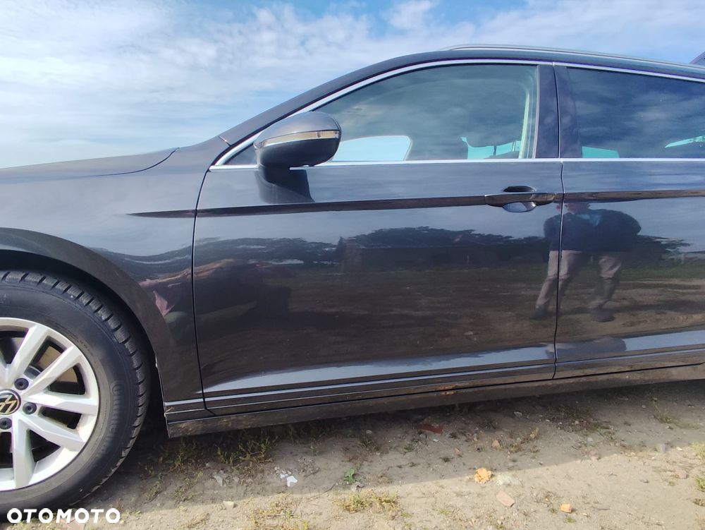 Volkswagen Passat - 5