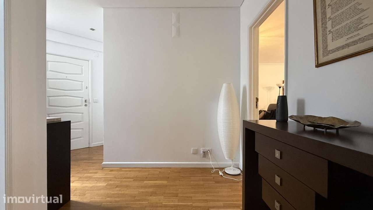 Apartamento T3 (Renovado) - Grande imagem: 3/16