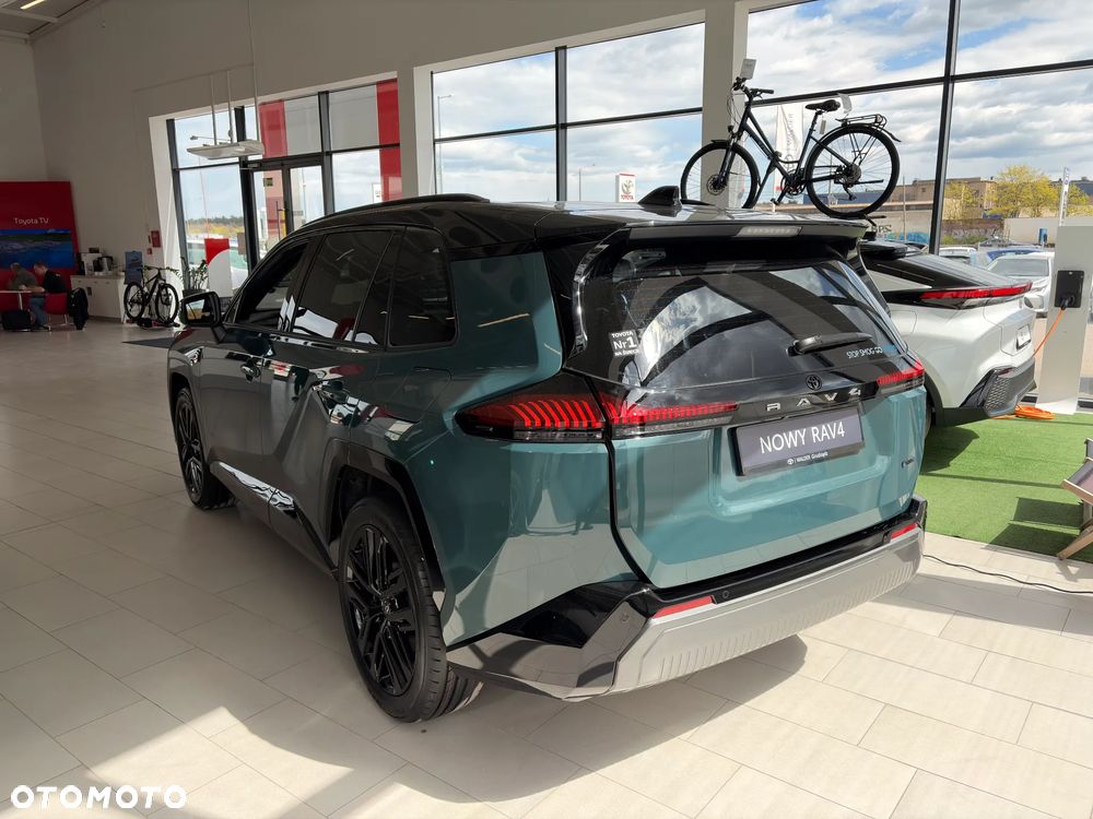 Toyota RAV4 - 4