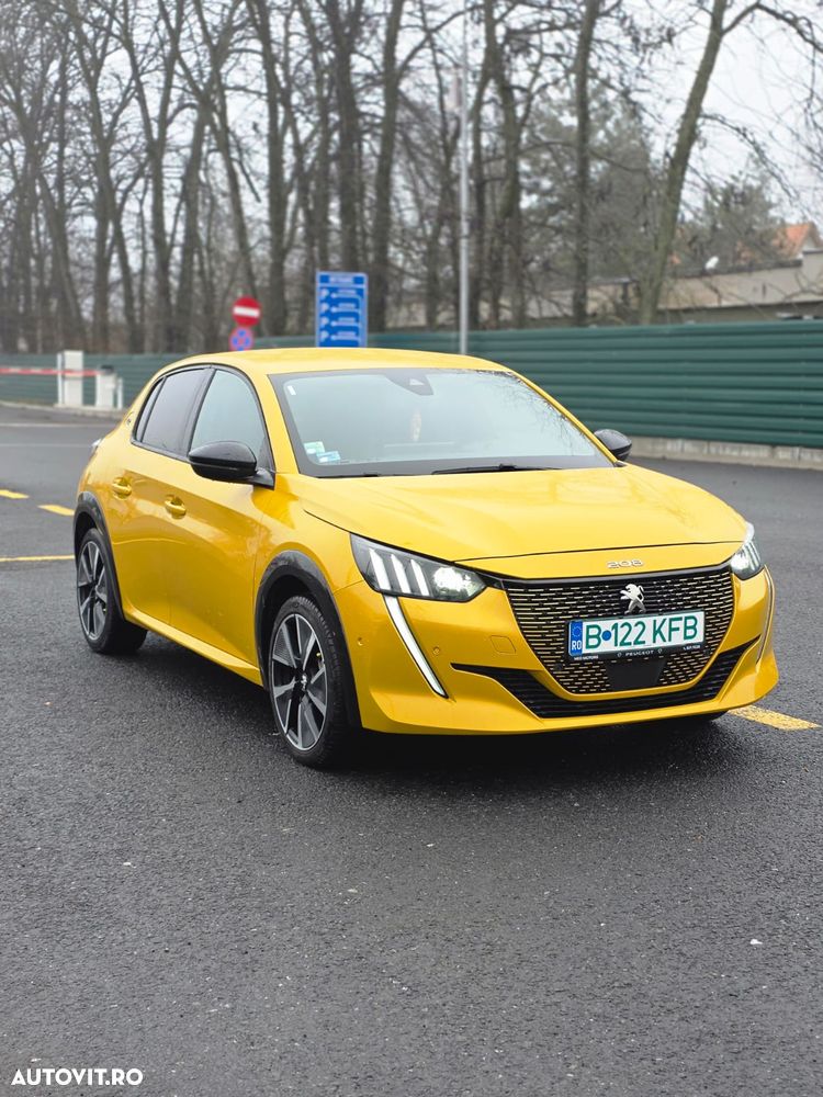 Peugeot 208 e-208 GT-Line - 1