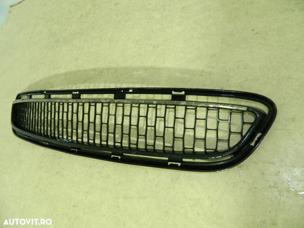 Grila inferioara dintre proiectoare Lancia Ypsilon, 2006, 2007, 2008, 2009, 2010, 2011, 2012,, 734431082 - 6