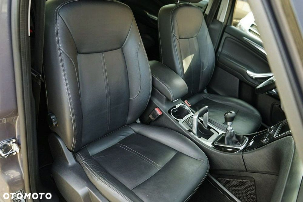 Ford S-Max - 20