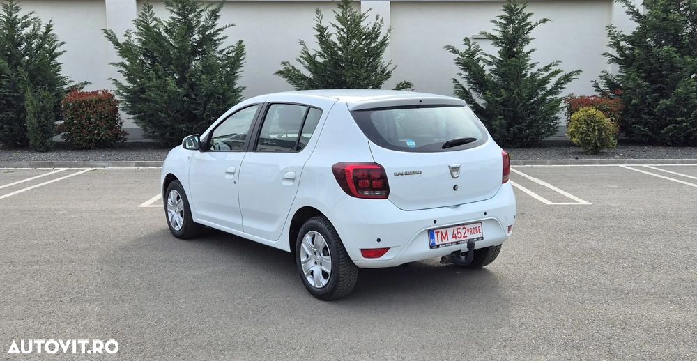 Dacia Sandero - 5