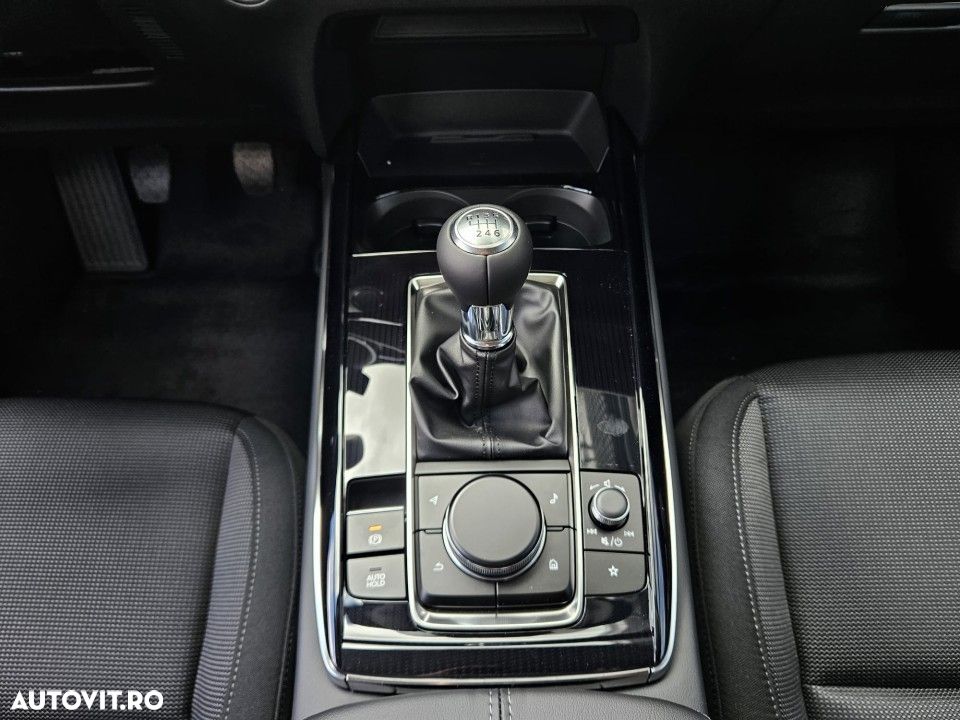 Mazda CX-30 - 12