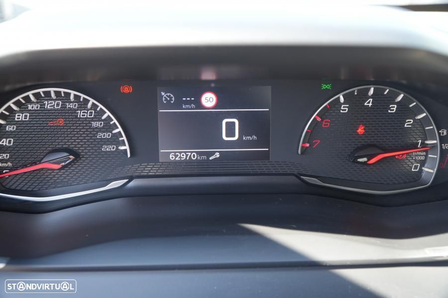 Peugeot 208 1.2 PureTech Active Pack - 9