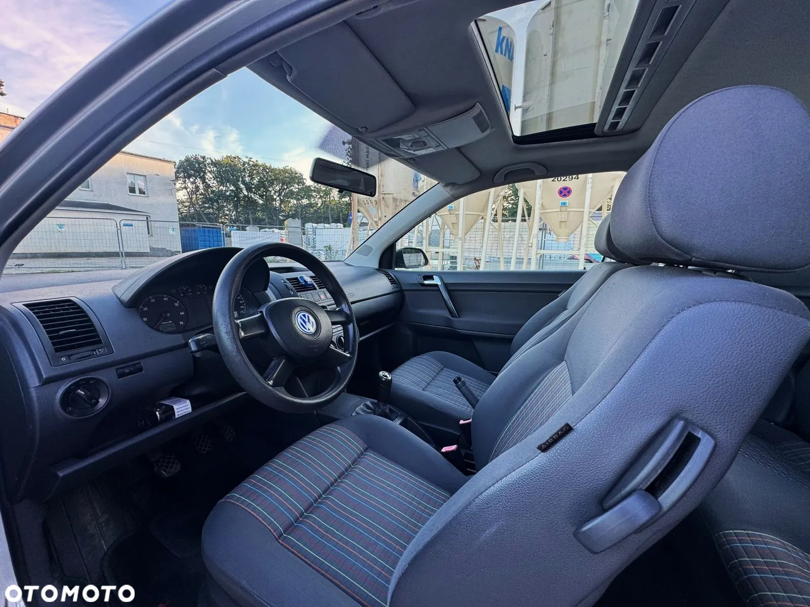 Volkswagen Polo - 7