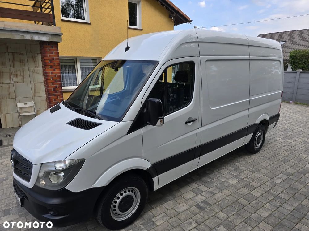 Mercedes-Benz Sprinter - 19