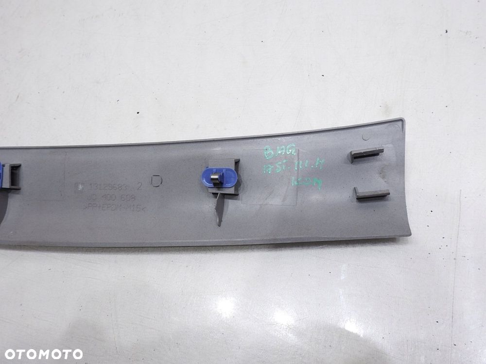 LISTWA PODSUFITKI TYŁ OPEL ASTRA H KOMBI - 5