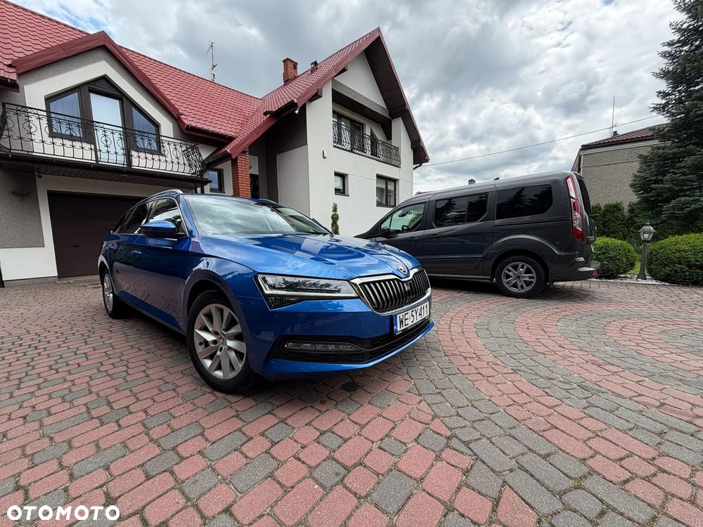 Skoda Superb 2.0 TDI SCR Style DSG - 6