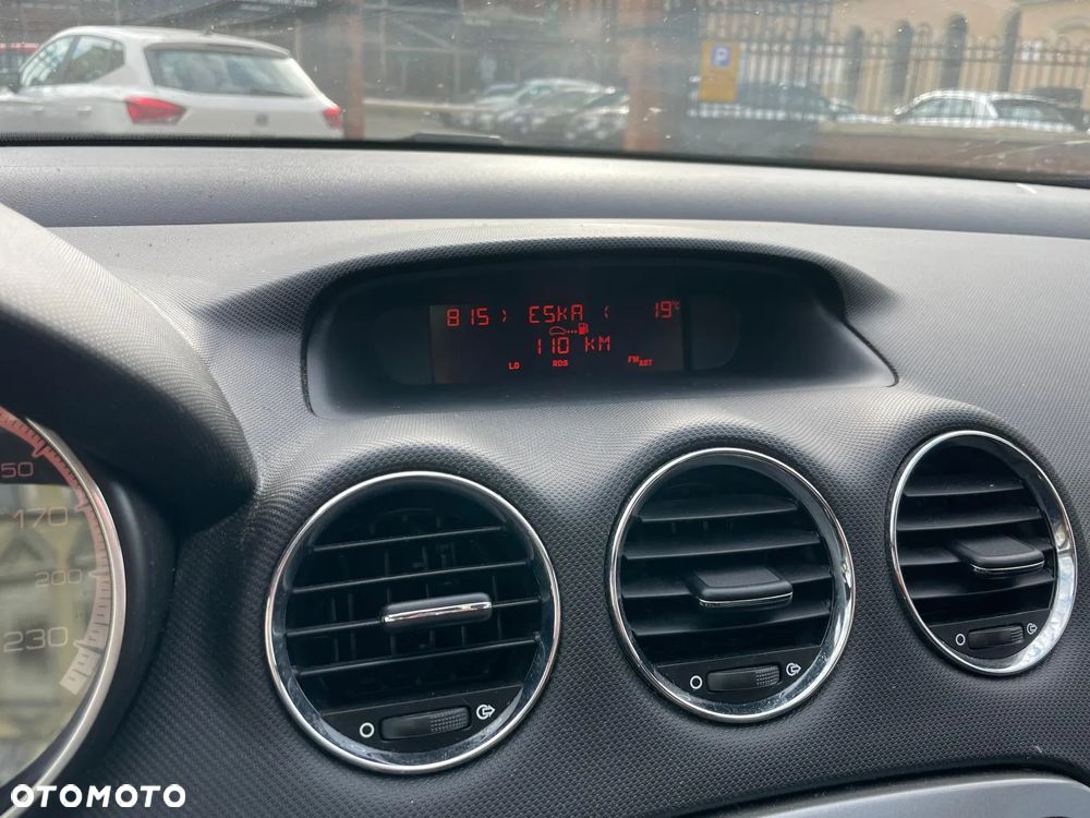 Peugeot 308 - 16