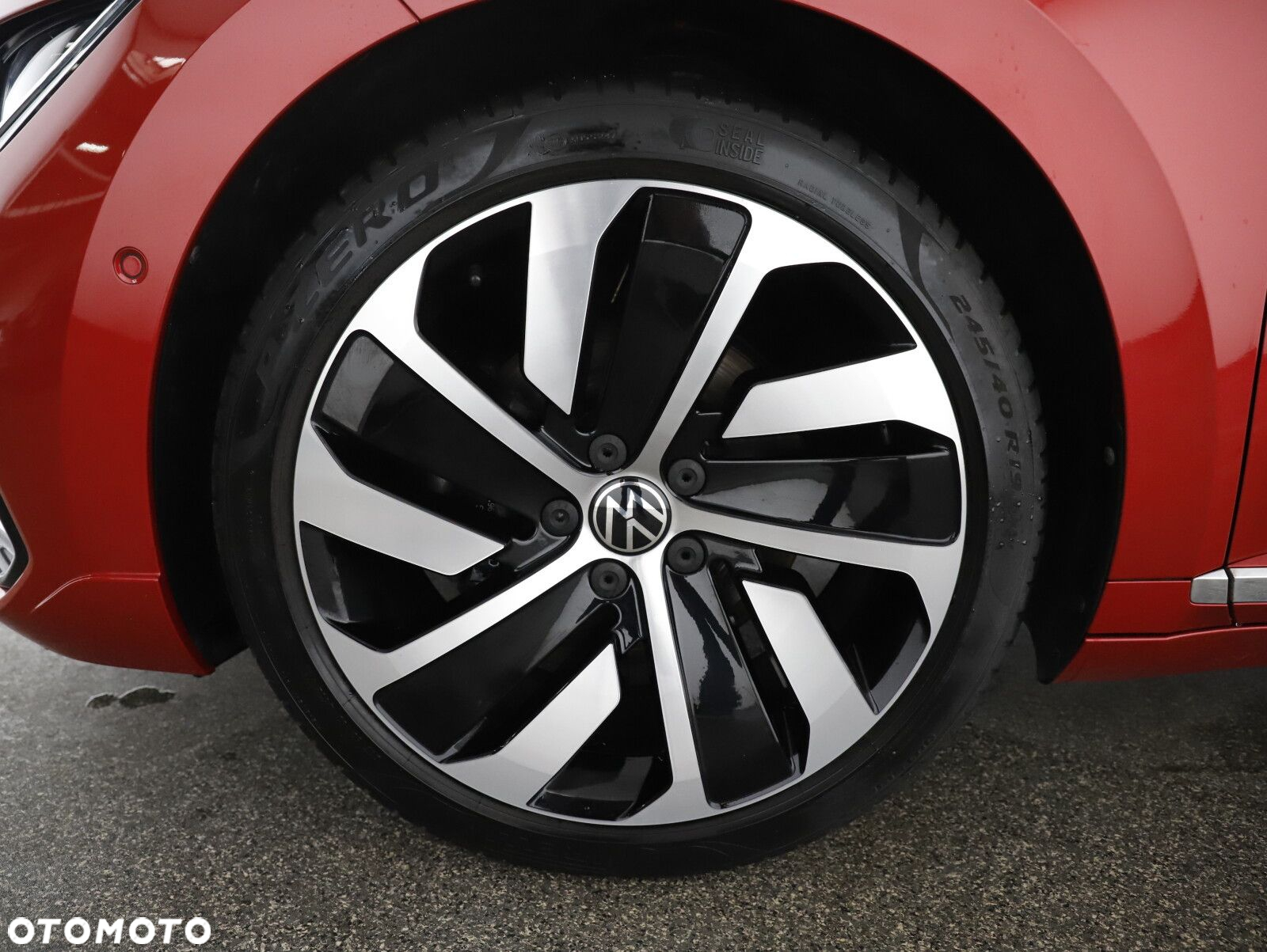 Volkswagen Arteon 2.0 TDI R-Line DSG - 27