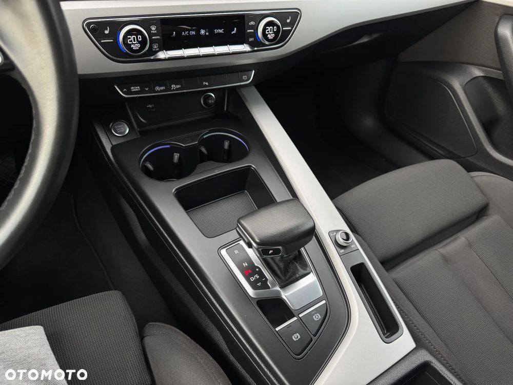 Audi A4 Avant 40 TFSI mHEV S tronic - 23