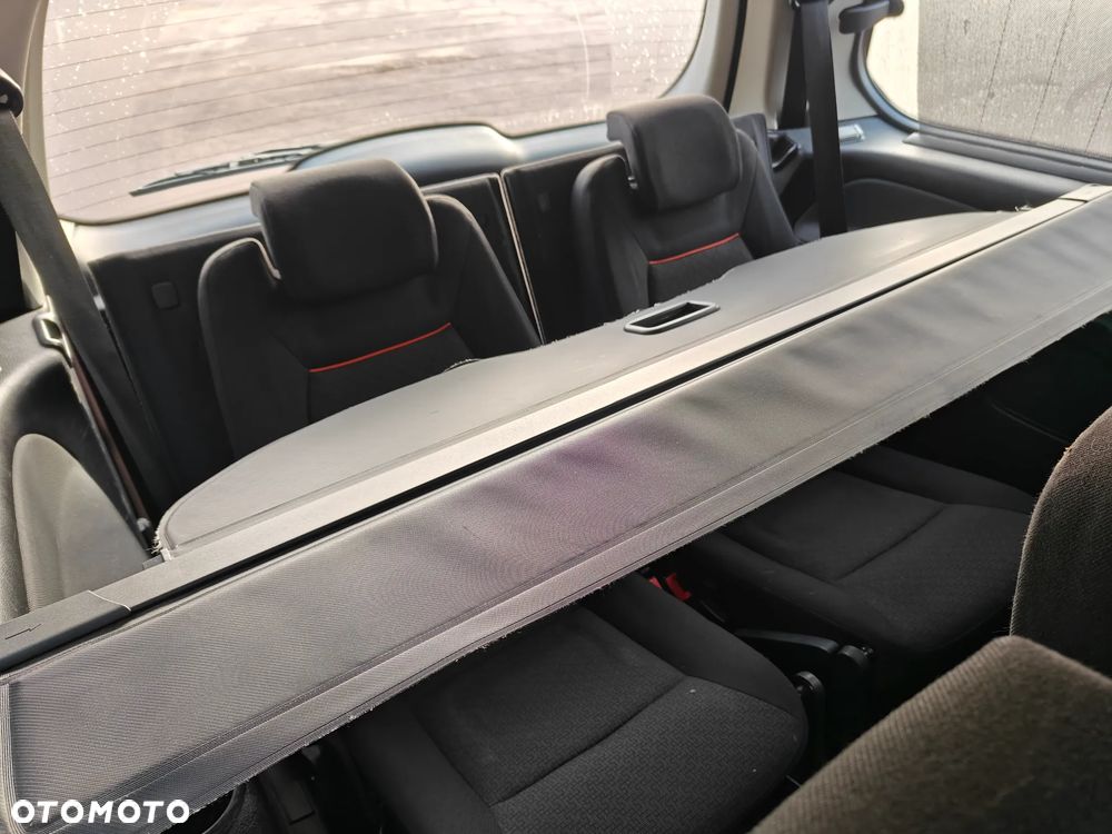 Ford Galaxy - 7