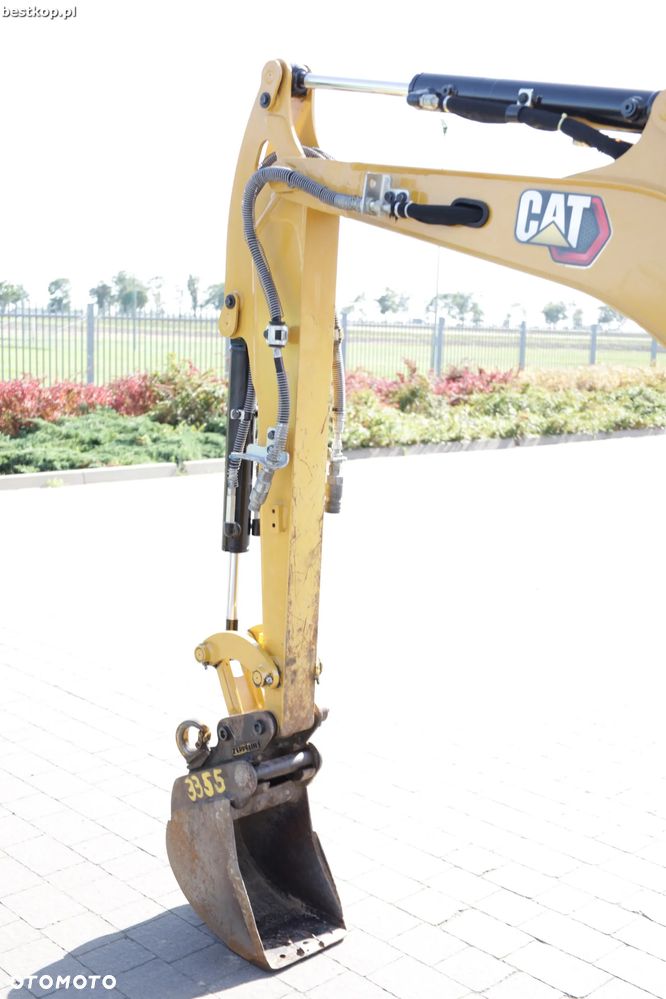 Caterpillar 301,6 - 11