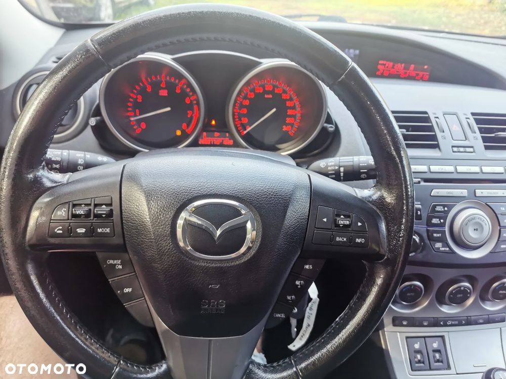 Mazda 3 - 11