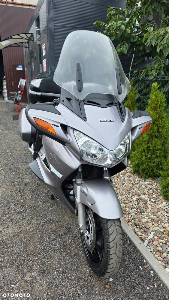 Honda ST - 2