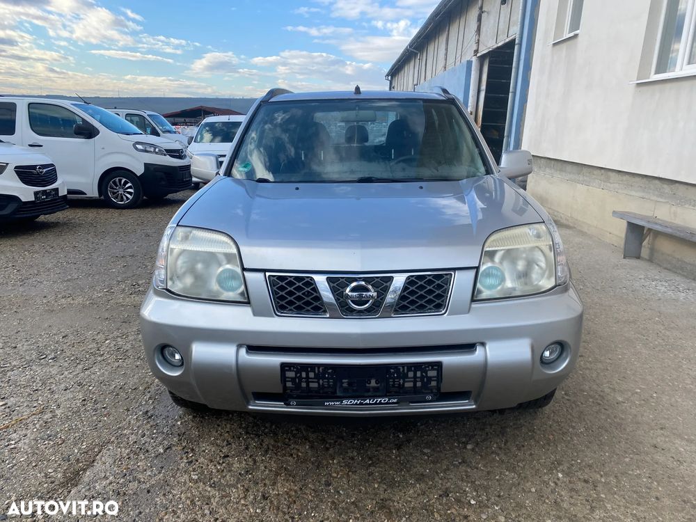 Dezmembrez piese Nissan X Trail T30 - 3