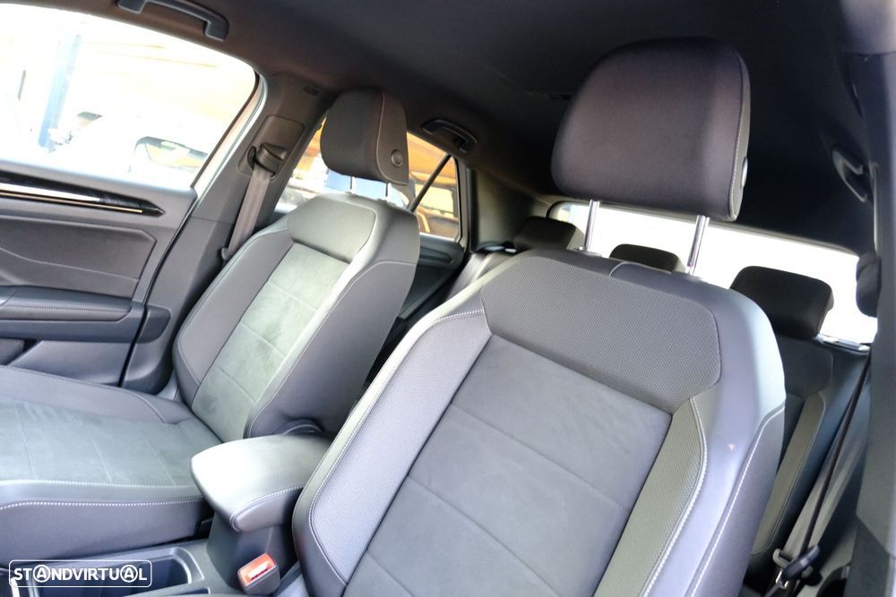 VW T-Roc 1.5 TSI Black Style DSG - 9