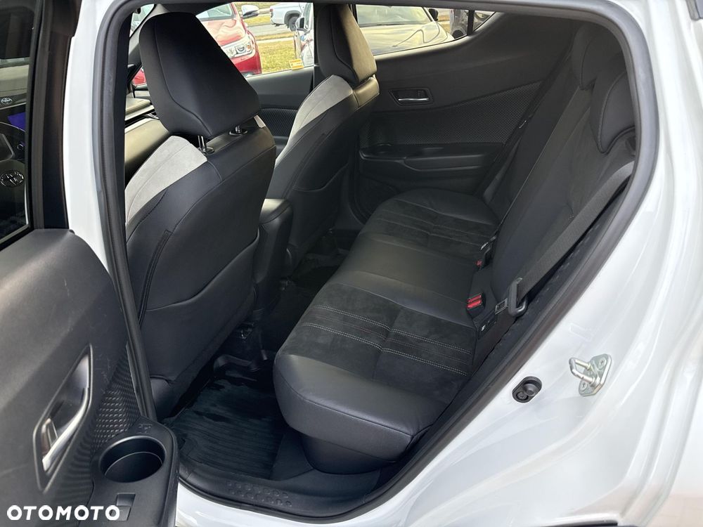 Toyota C-HR 2.0 Hybrid GR Sport - 11