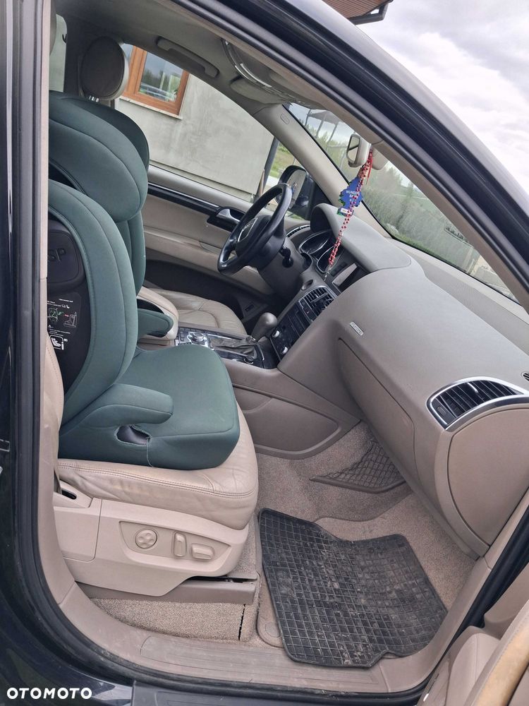 Audi Q7 - 6