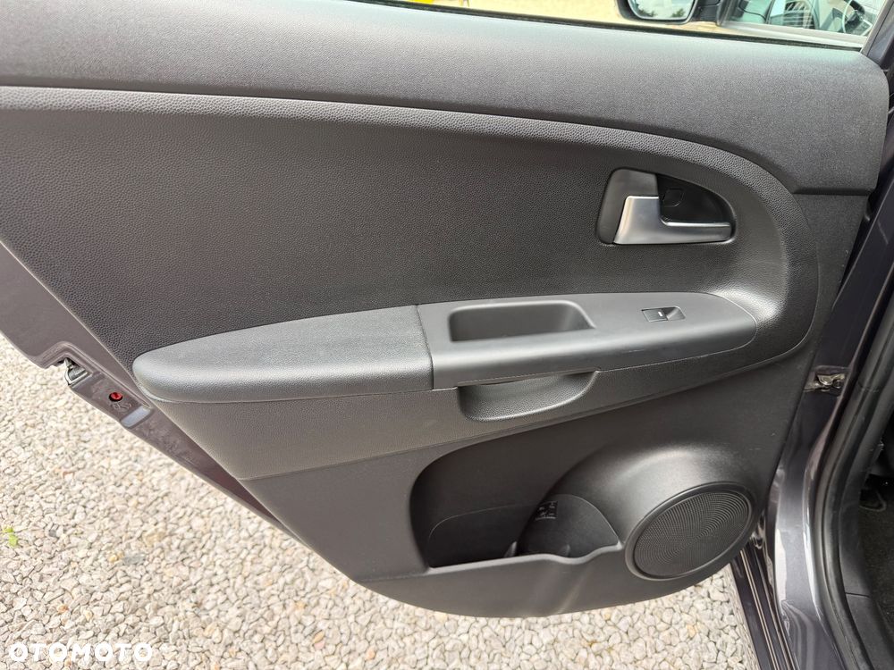 Kia Venga 1.6 L - 18
