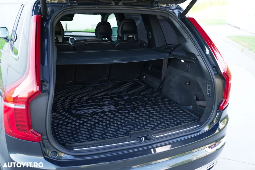 Volvo XC 90 - 23