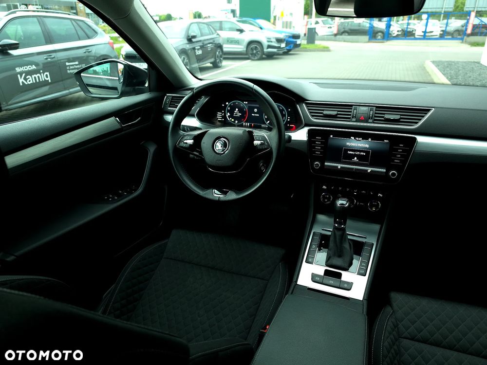 Skoda Superb 2.0 TSI Ambition DSG - 15