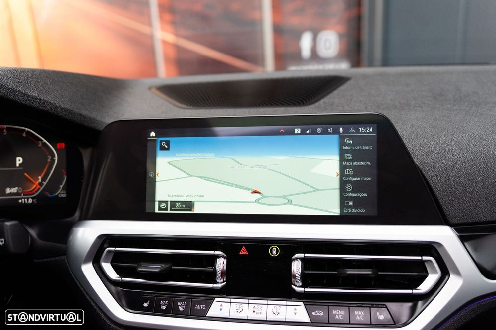 BMW 320 d xDrive Pack M Auto - 17