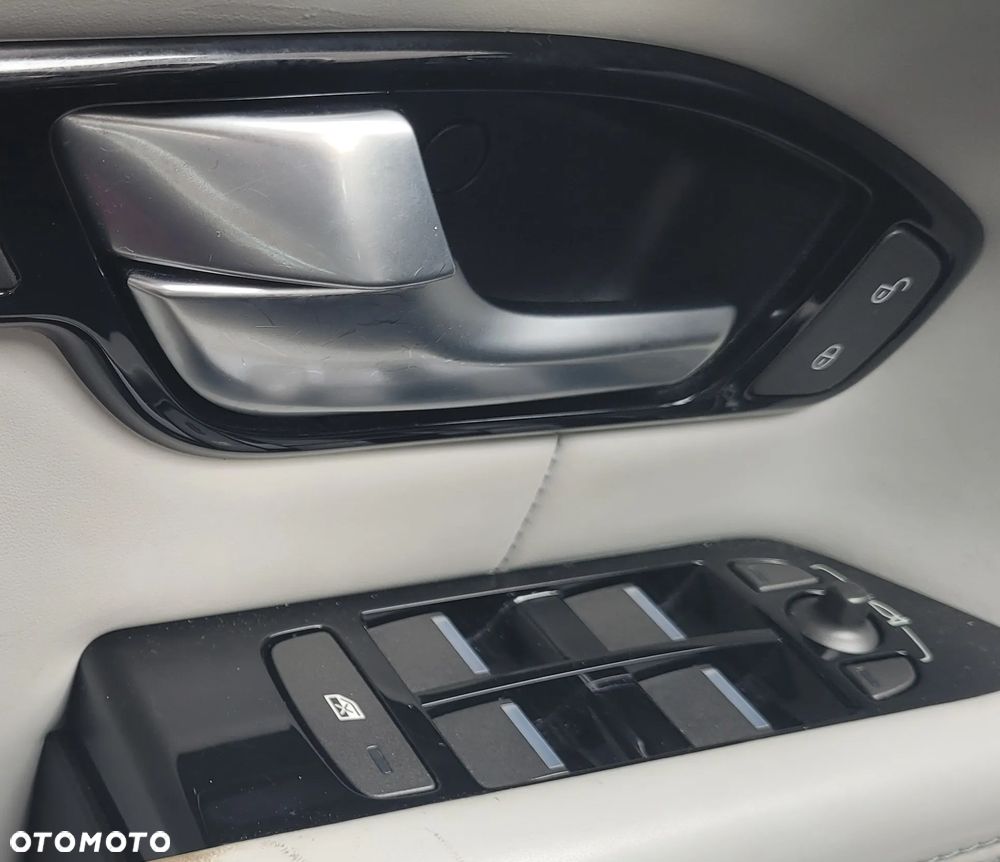 Land Rover Range Rover Evoque 2.0Si4 HSE Dynamic - 25