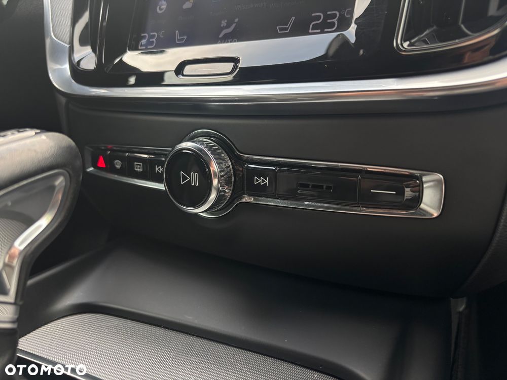 Volvo V60 D4 Geartronic Inscription - 38