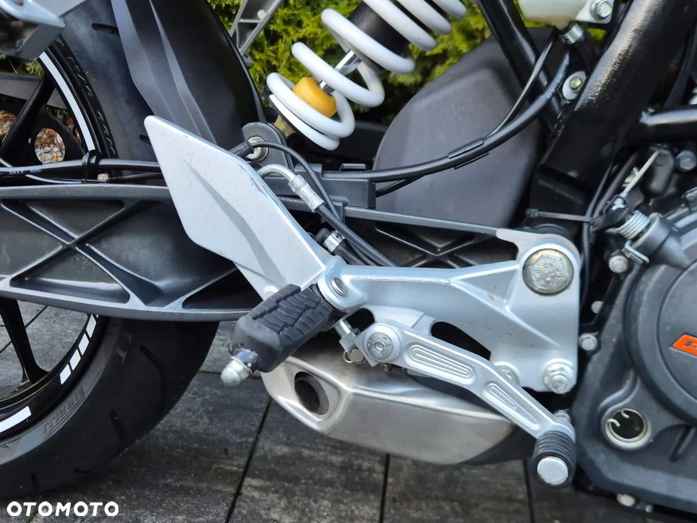 KTM Duke - 23
