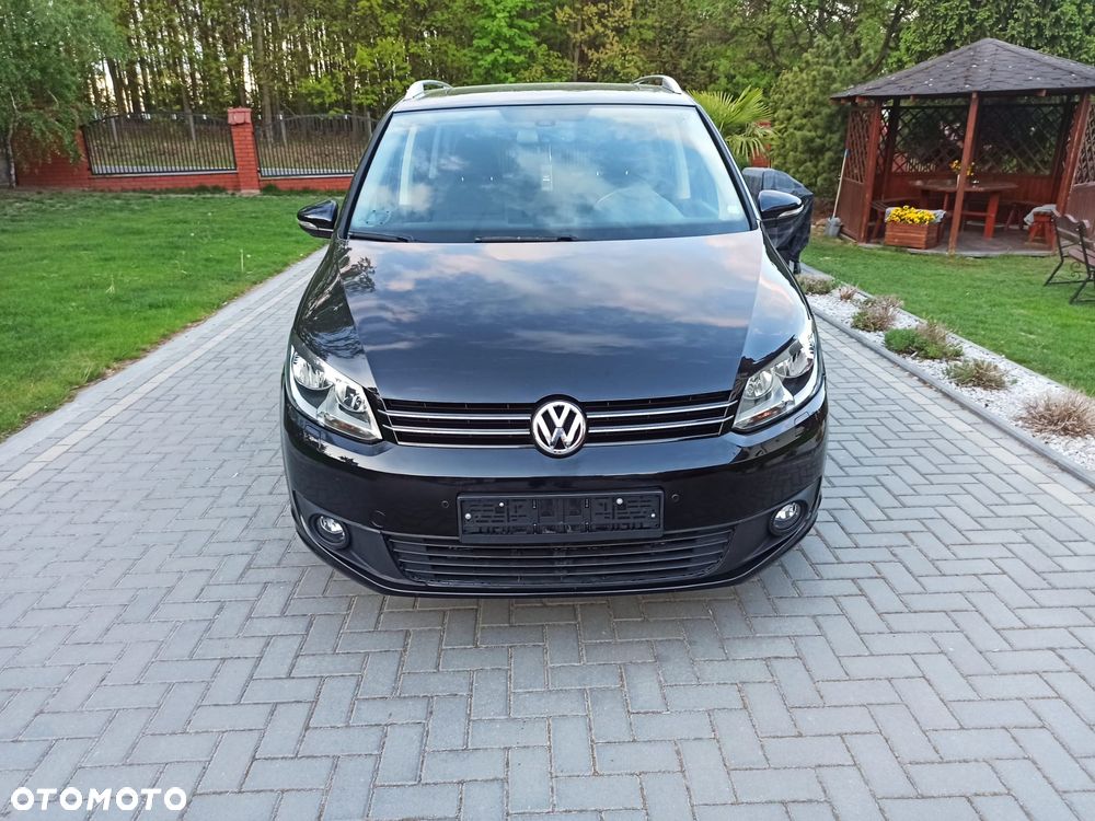 Volkswagen Touran 1.6 TDI DPF BlueMotion Technology STYLE - 2