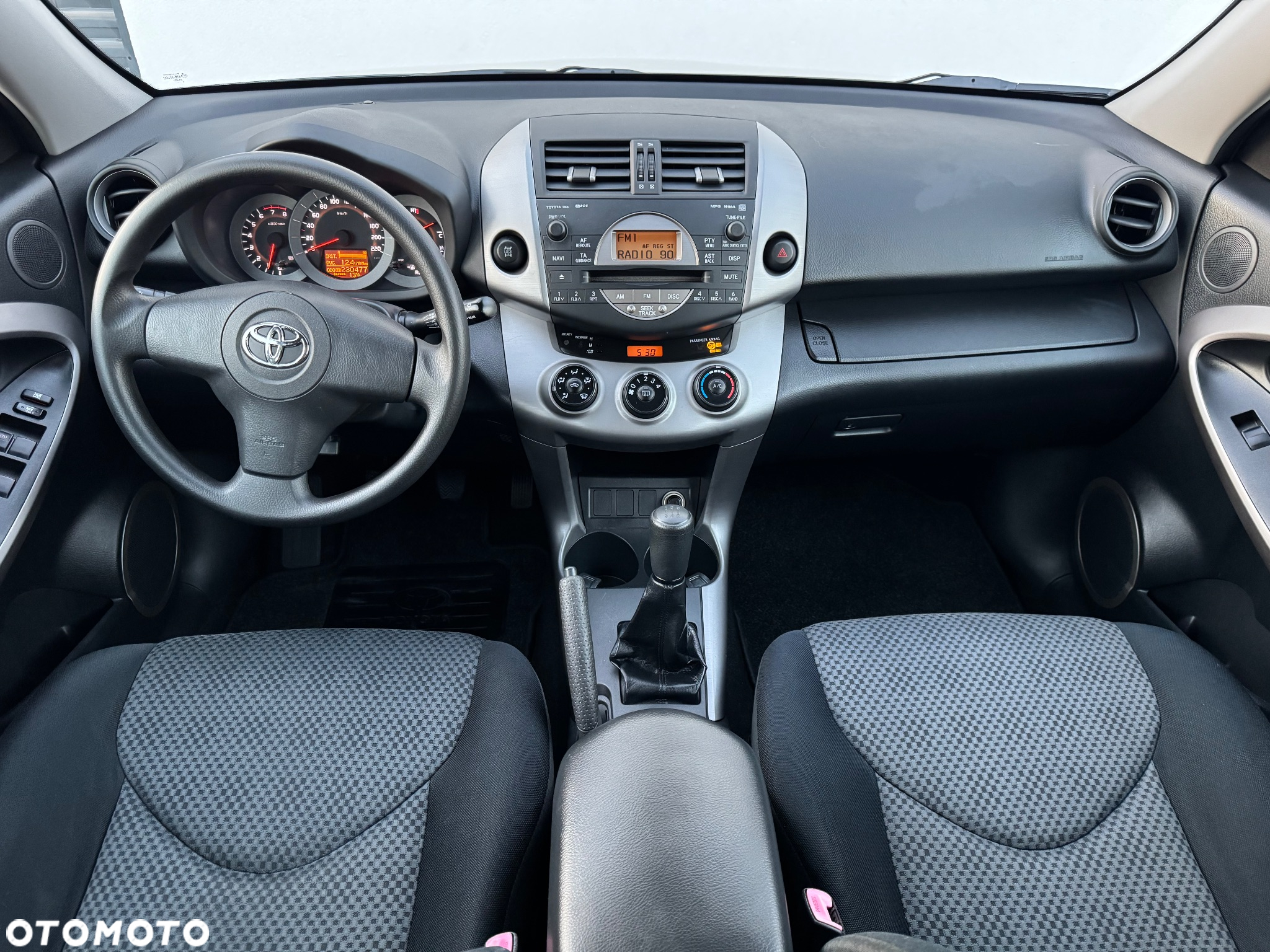Toyota RAV4 2.0 4x4 Sol - 8