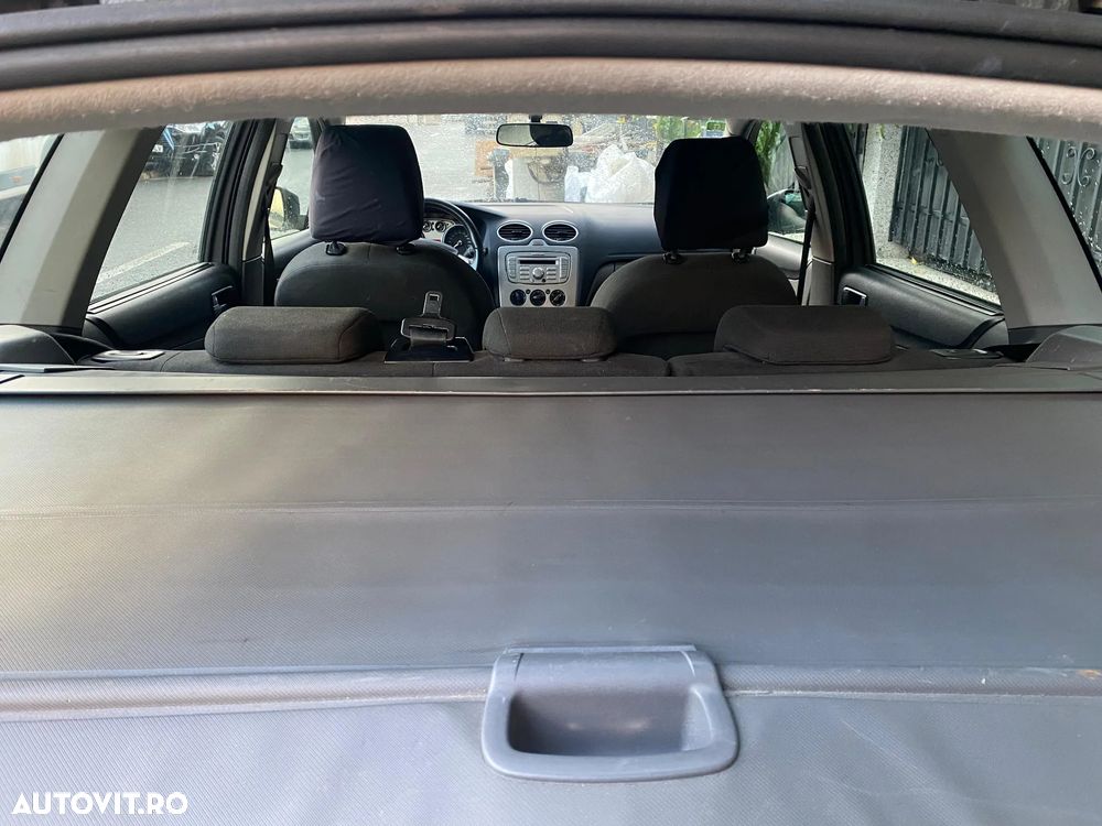 Ford Focus - 9